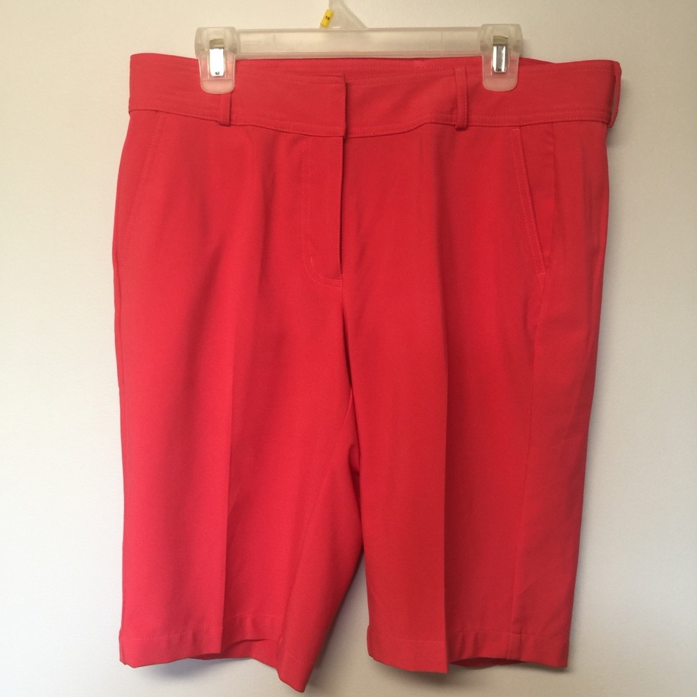 Pebble Beach Women’s Golf Shorts